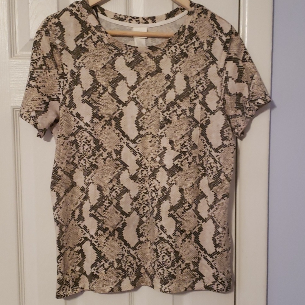 Pocketed Fitted Tshirt